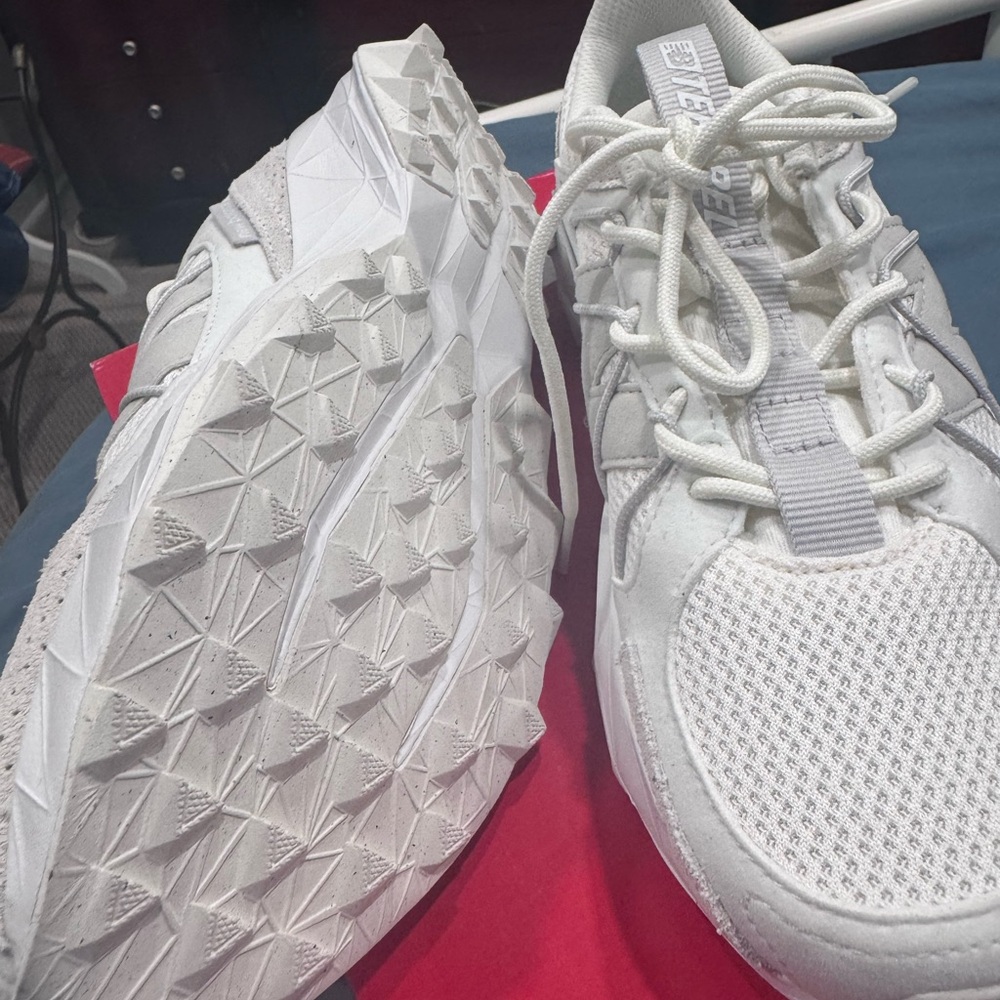 New Balance Tektrel S Sneaker - Women's - Picture 4 of 10
